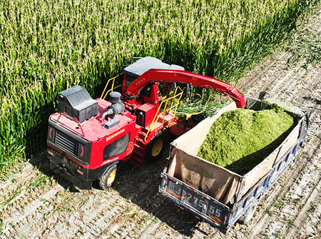 mg冰球突破豪华版4QZ-3500青贮收获机